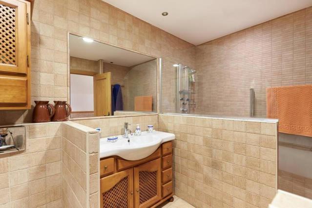Trampantojo Apartamento En El Corazon De بنبلونة المظهر الخارجي الصورة
